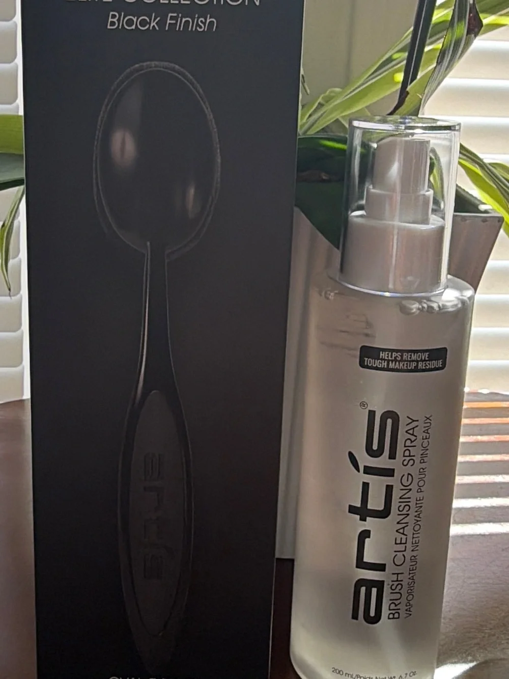 artis Brush Cleansing Spray — Silver Pump Bottle with Black Packaging